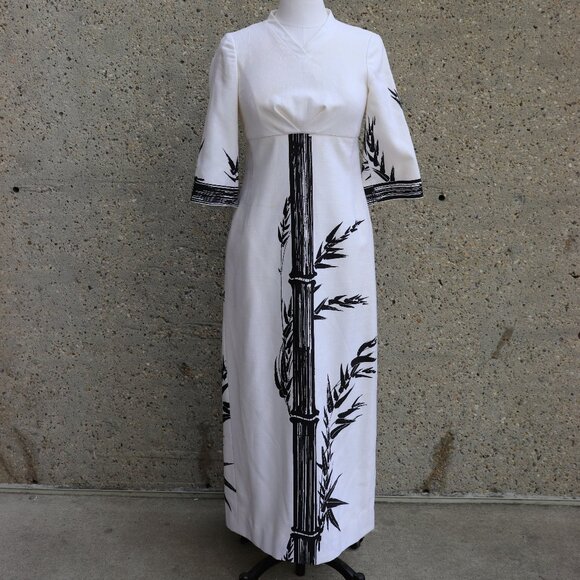 Vintage Dresses & Skirts - 1970s Bamboo print maxi dress Sig Plach